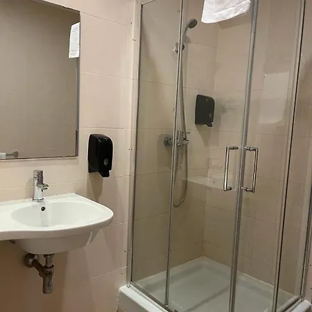 Bruc Hotel 3*